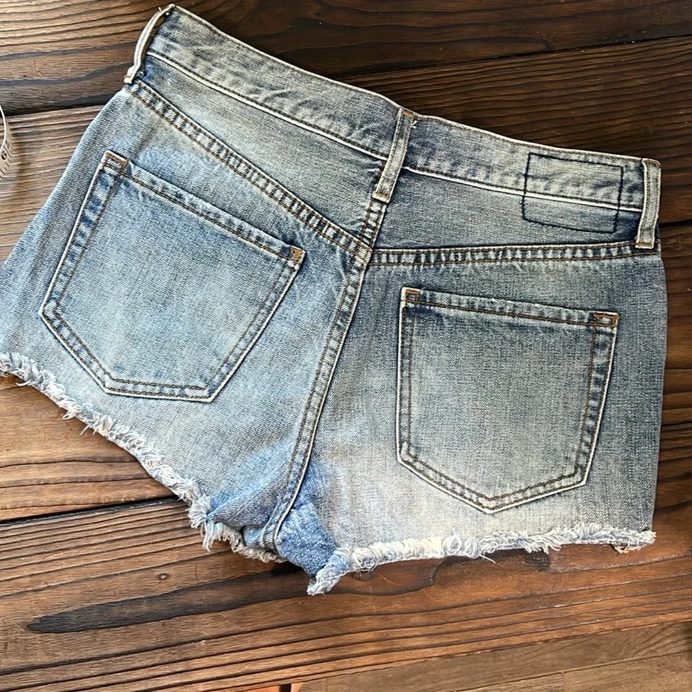 We The Free Blue Jean Shorts Distressed Raw Hem size 26